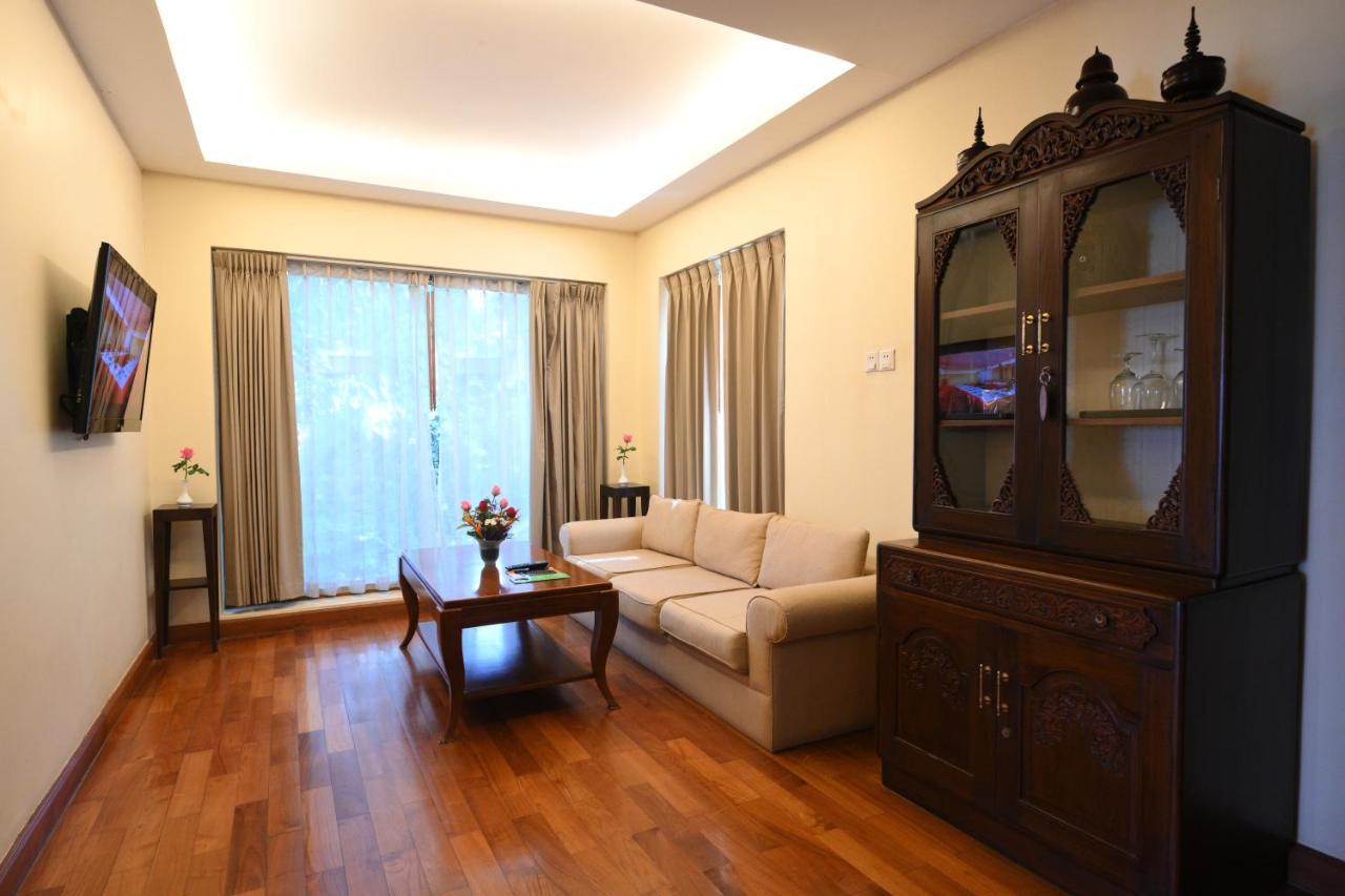 Aye Yar River View Resort Bagan Kültér fotó