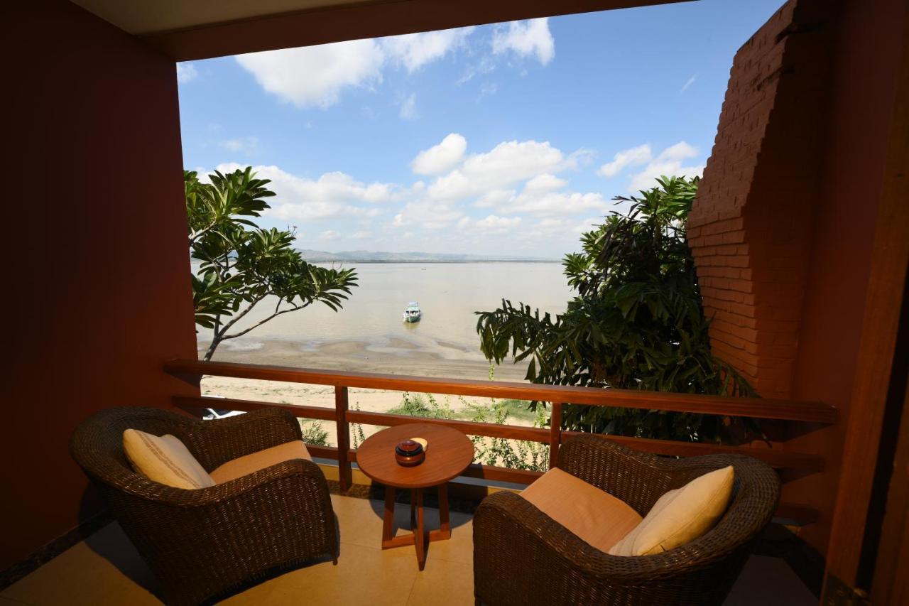 Aye Yar River View Resort Bagan Kültér fotó
