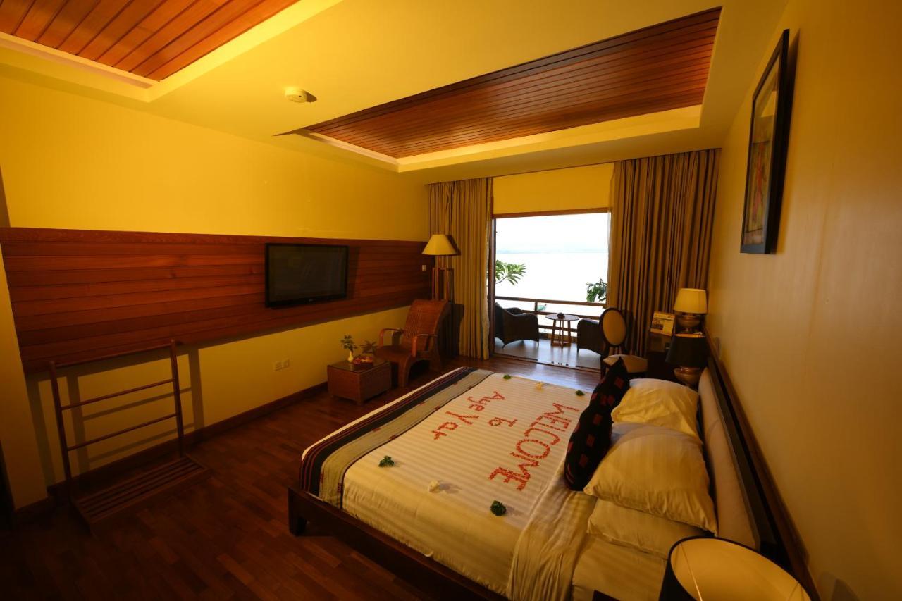 Aye Yar River View Resort Bagan Kültér fotó