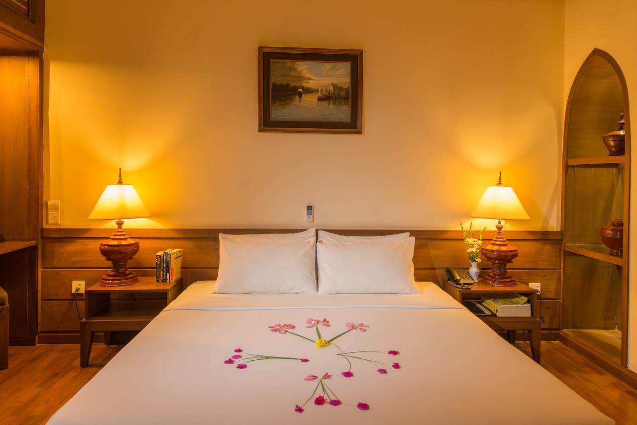 Aye Yar River View Resort Bagan Kültér fotó